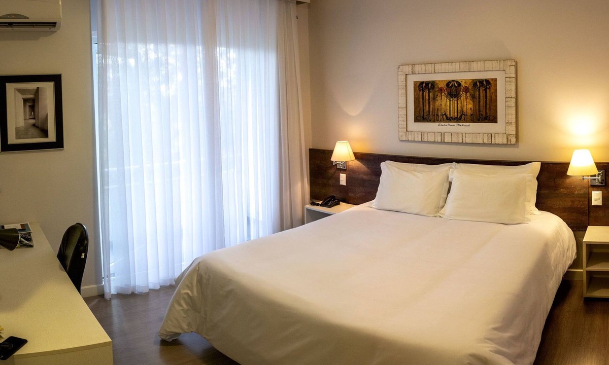 Centro Hotel | Charrua Hotel