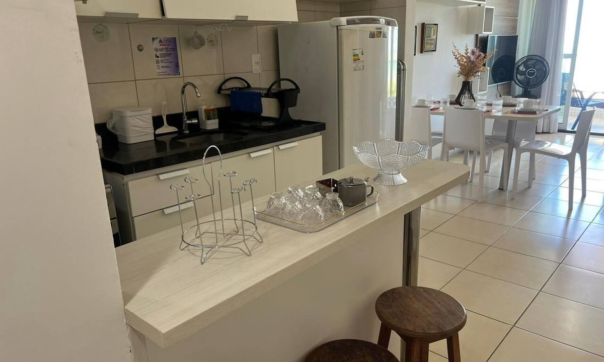 Cabo Branco Apartment | Clocio Beltrão 202 - Beachfront apartment with balcony in Cabo Branco for 6 people.