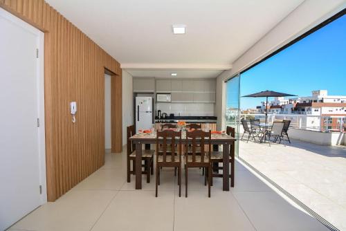 Santinho Apartment | Cobertura com Jacuzzi - Praia dos Ingleses -NIN022