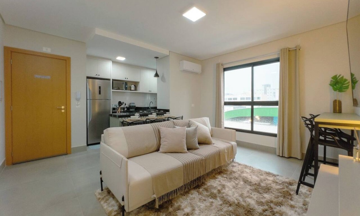 Zona 01 Apartment | Comfort and Convenience in Downtown Maringa - TV102