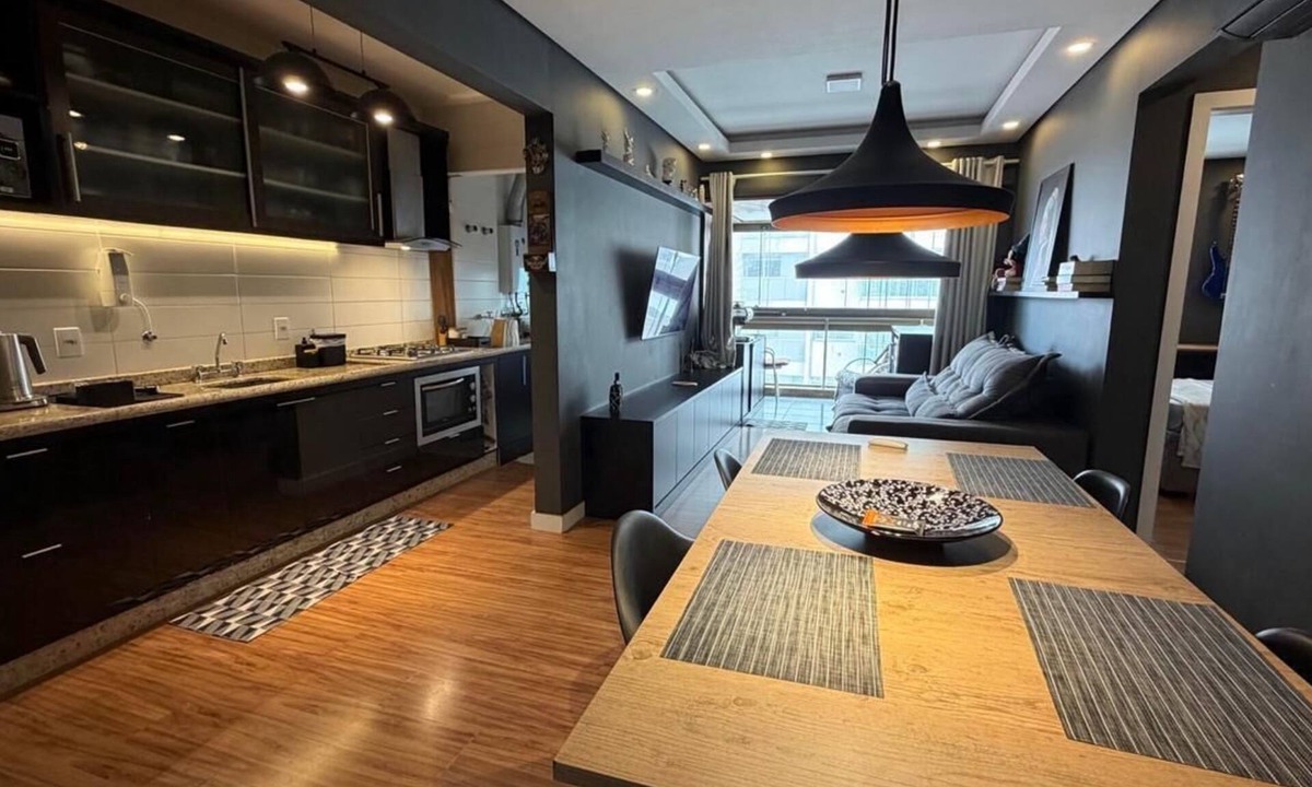 Centro Apartment | Comfort and Sophistication in the City Center: Fully Equipped Apartment with Garage, 2 Bedrooms, and 2 Bathrooms.