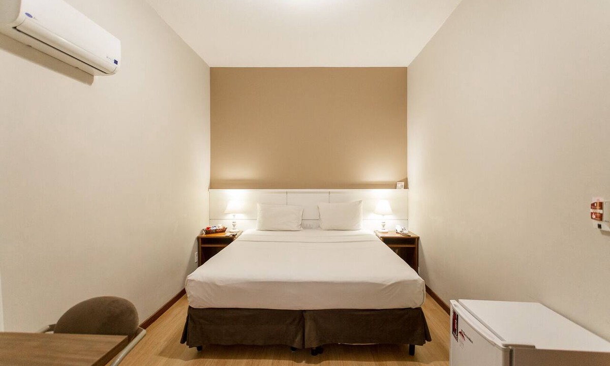 Centro Hotel | Comfortable Room Near City Center – Ideal for Couples or Business Travelers