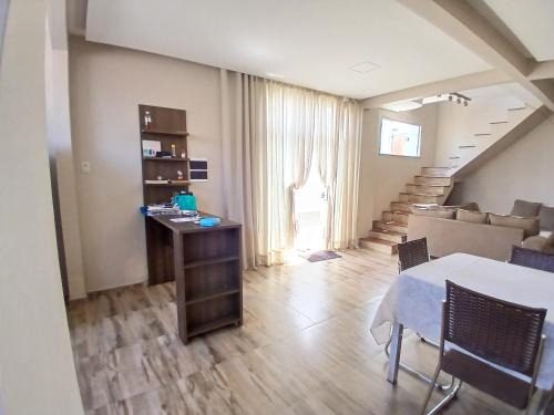 Coqueiro House | CopHouse conforto 3 quartos