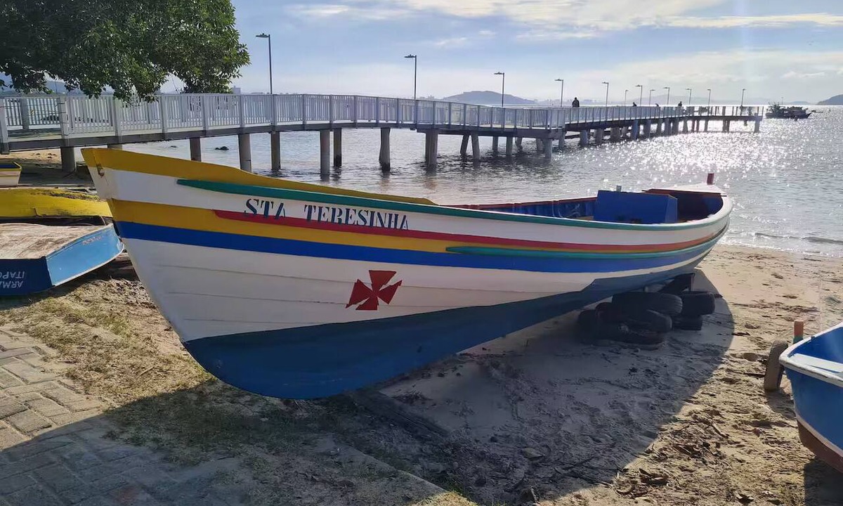 Praia da Armacao do Itapocoroi RV Rental | Cozy apartment close to the beach and the park.