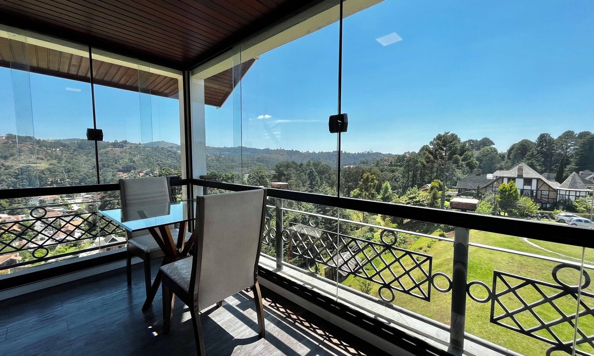 Vila Everest Apartment | Duplex apartment with excellent view | 1.2 km from Capivari