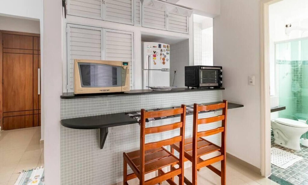 Itarare Apartment | Duplex penthouse with pool, 2 blocks from the beach.