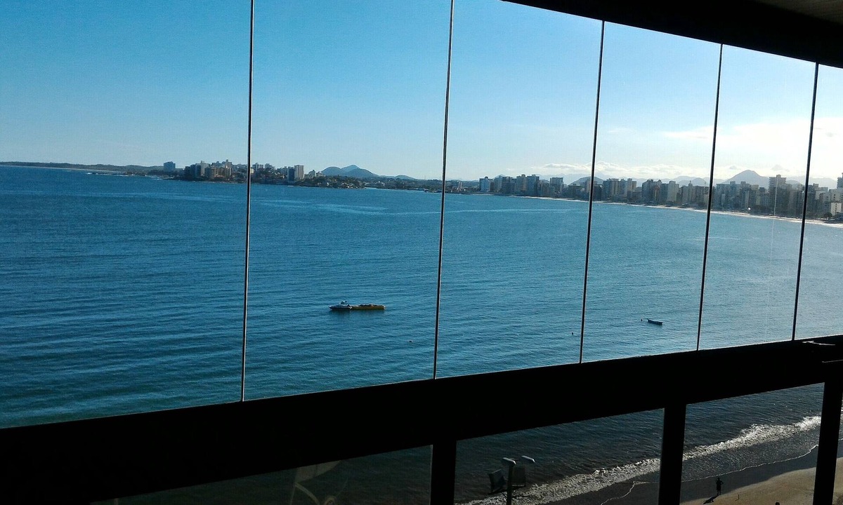 Guarapari House | Ed O Mar Prata 03 Bedrooms Oceanfront Guarapari with 2 Parking Spaces