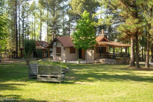 Cacheuta Ski Chalet | El Pinar Suizo
