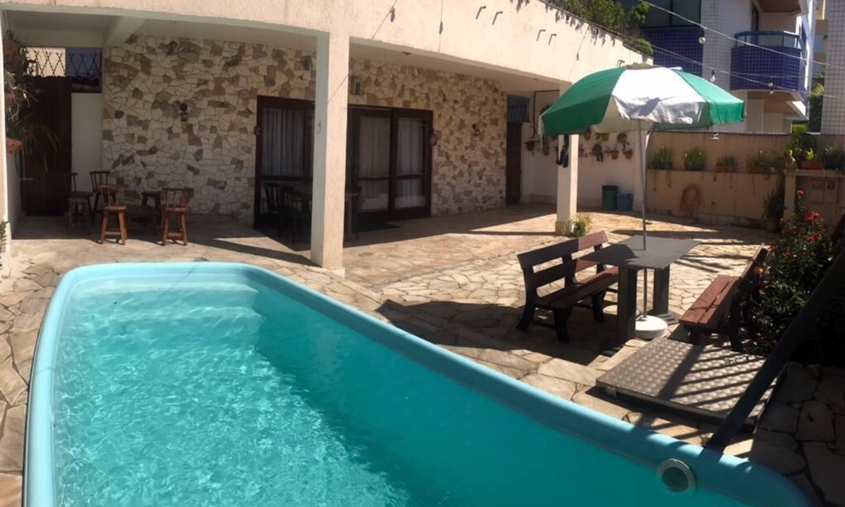 Enseada House | Enseada House with 5 Suites Near. TO THE SEA FOR FAMILIES