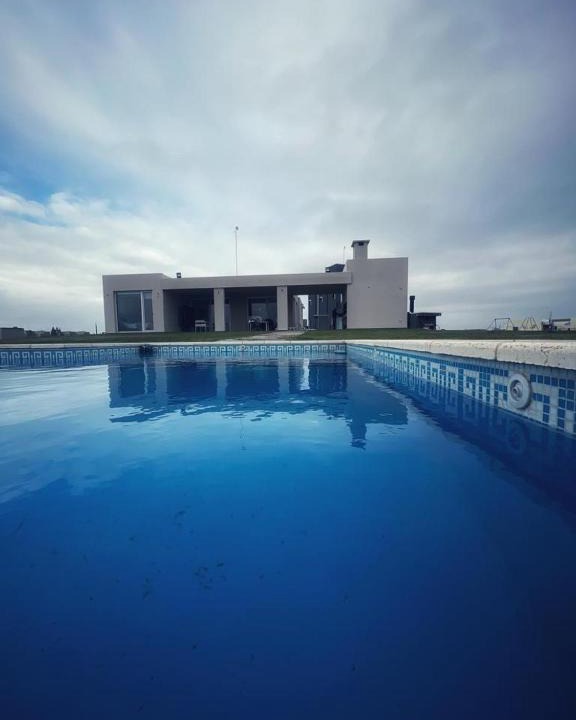 Partido de Brandsen Apartment | Excelente Casa Country