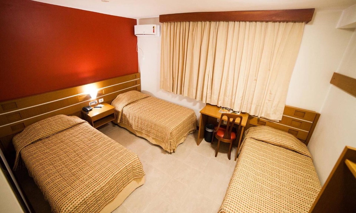 Centro Hotel | Family-Friendly Stay w/Free-Breakfast | 1.2mi to Cathedral & City Attractions