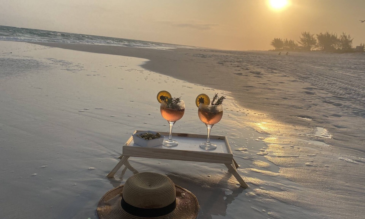 Arraial do Cabo House | Feet in the Sand.