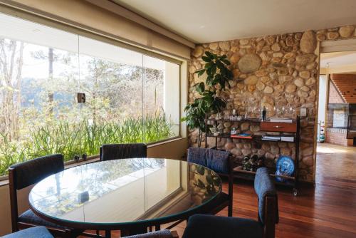 Vila Inglesa House | Fireplace | View Araucaria trees | Near Capivari