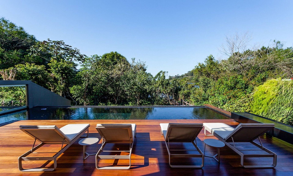 Lagoa da Conceicao Villa | Flo001 - Modern house in Florianópolis