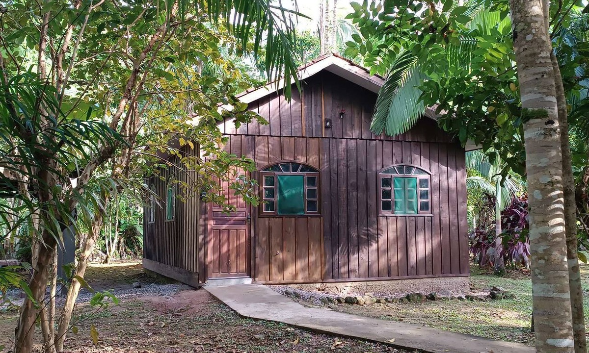 Morretes Hotel | Forest Refuge for 4 at an Ecolodge in Morretes
