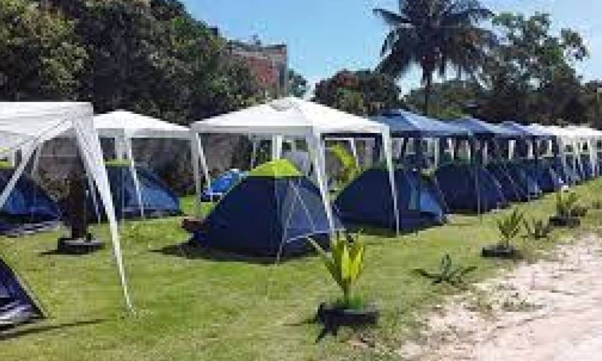 Pontal de Santa Monica RV Rental | Full camping tent for 1 guest