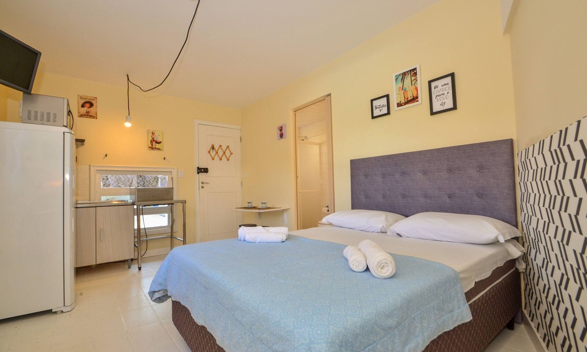 Corrego Grande Apartment | Fully equipped guesthouse with pool near UFSC and UDESC.