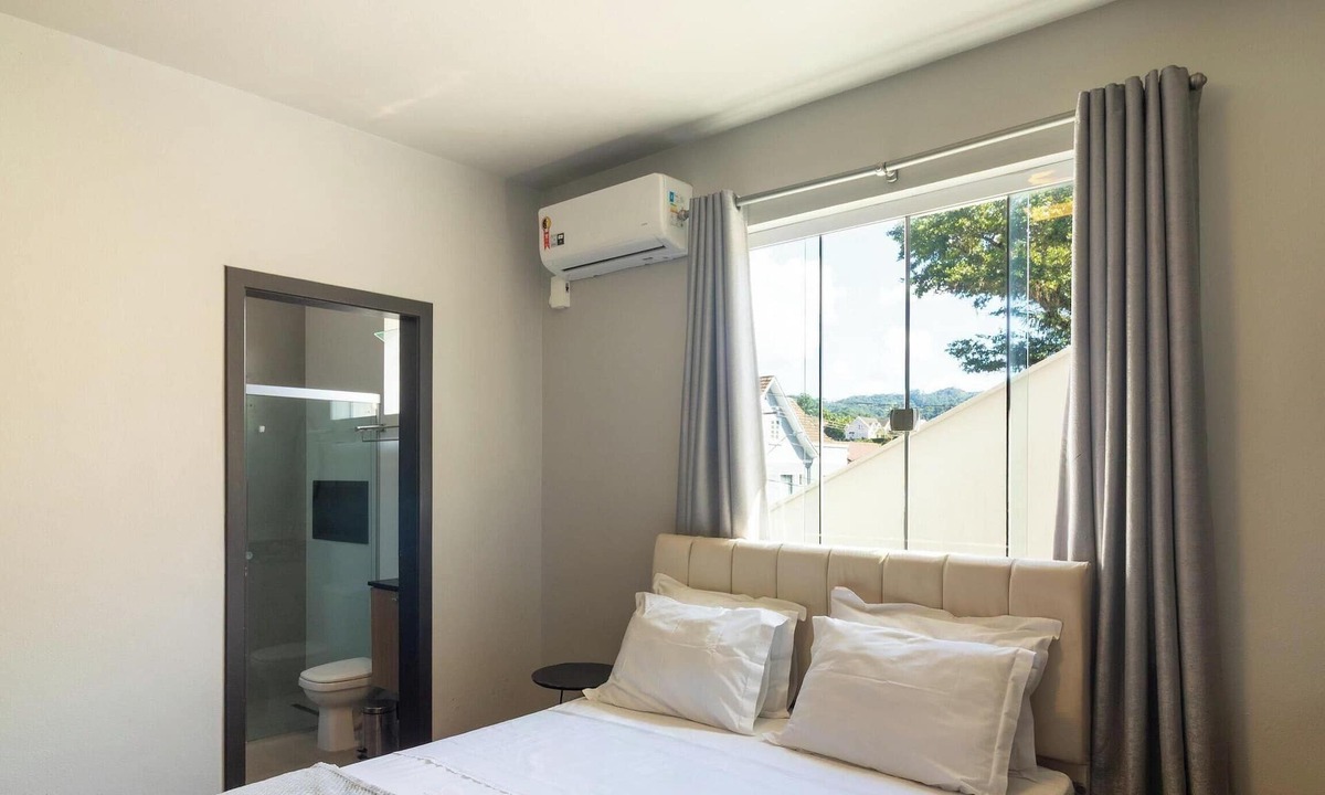 Velha Apartment | Functional and Well-located Studios in Blumenau - OLA