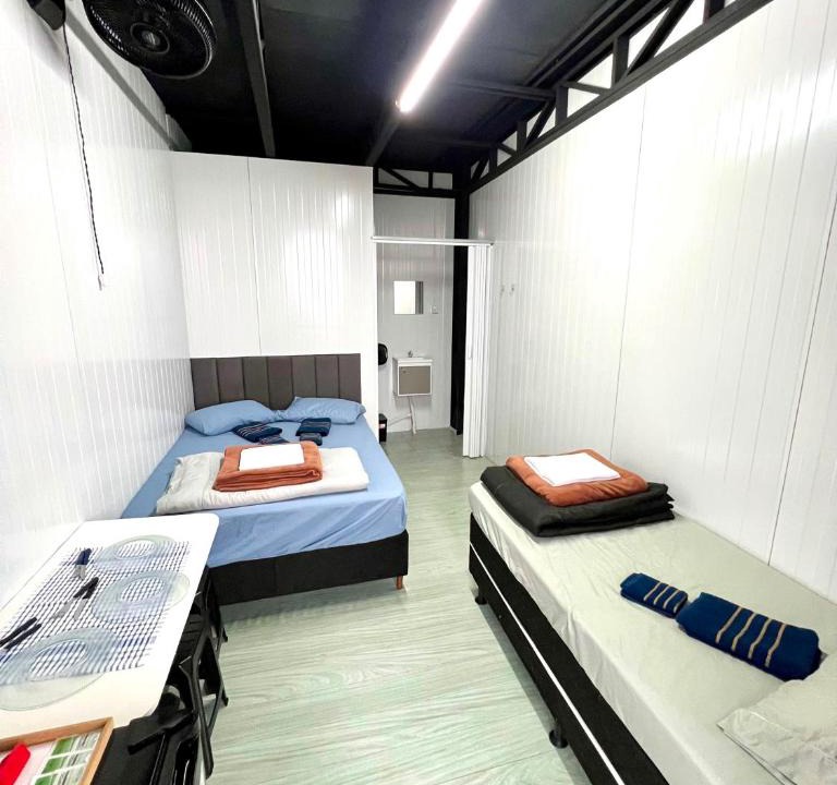 Centro House | Galpão Black 120