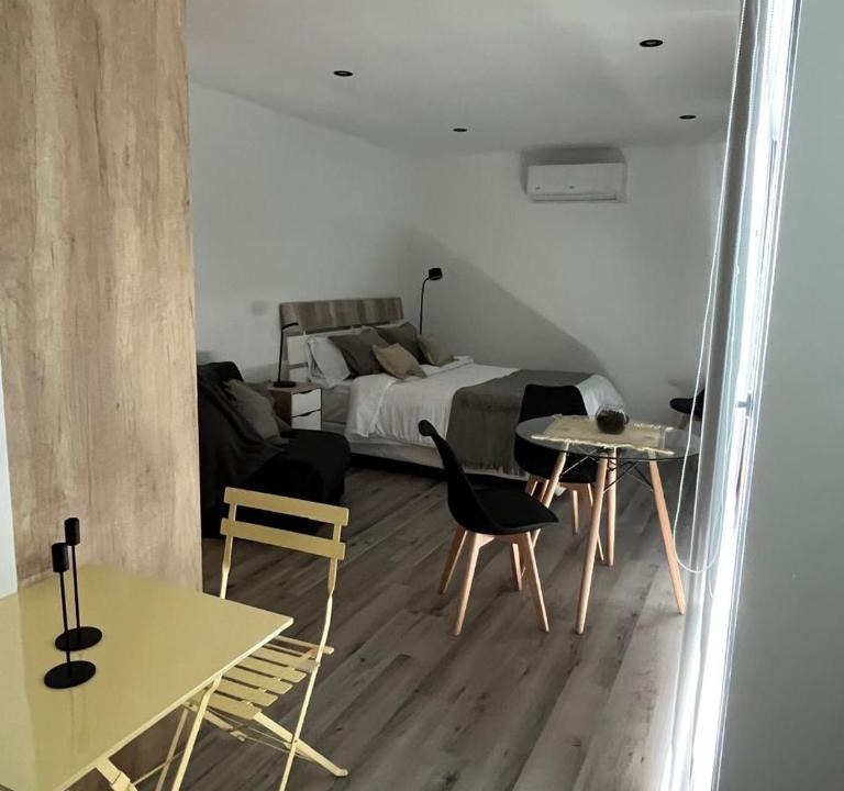 Mar del Plata Apartment | Genus Brooklyn Design