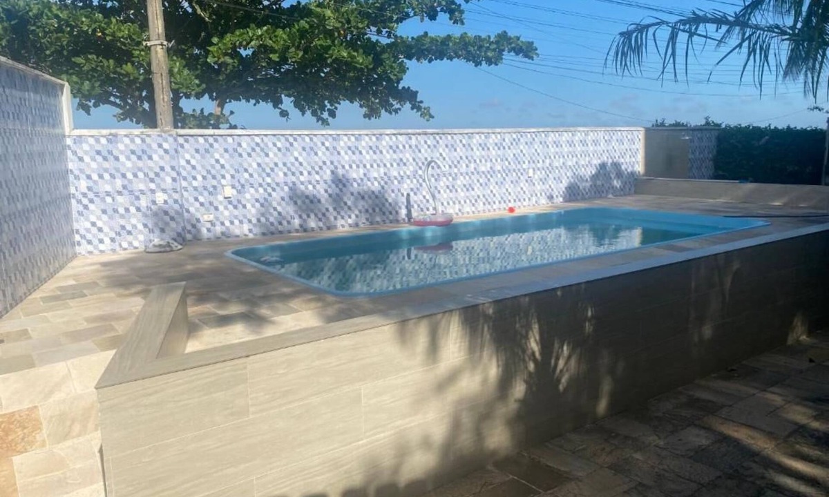 Sao Pedro da Aldeia House | Golden Green
