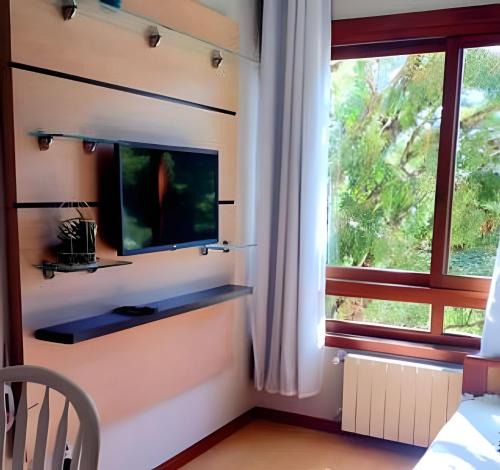 Bairro Lago Negro House | Gramado Apartment on Foot! Air Conditioning, Smart TV, Wi-Fi, Parking.