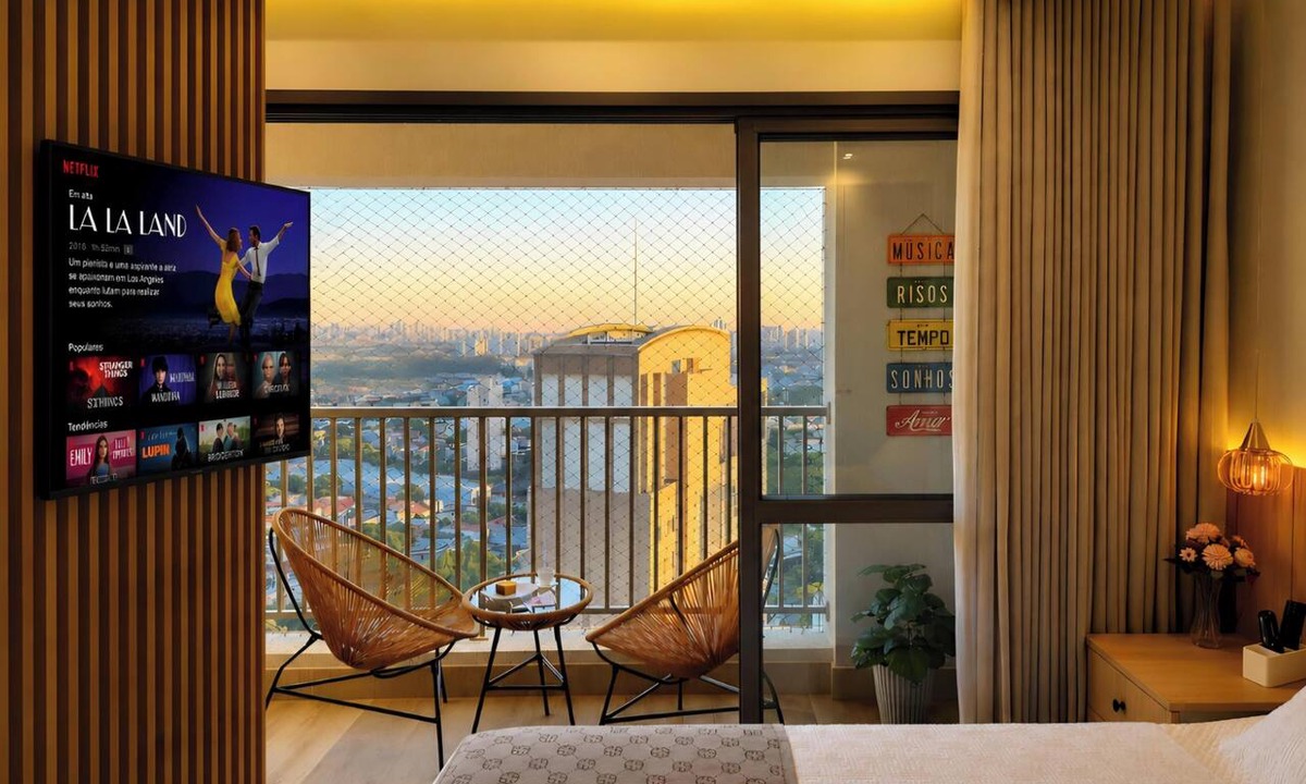 Guarulhos City Centre Apartment | GRU SKY Studio, 26th floor, New, High Standard, Rooftop, 10 minutes from the Airport