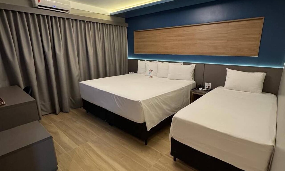 Assis Hotel | HD Plaza Hotel