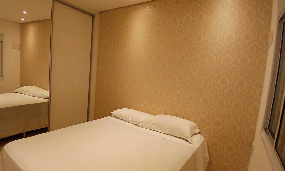 Pinheiros Apartment | High-end property with a heated pool for up to 5 people, 3 minutes from the Yellow Line (subway).