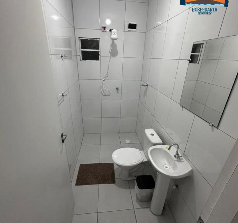 Monte Mor Hotel | Hospedaria Monterrey - "Temos Estacionamento para Caminhão"