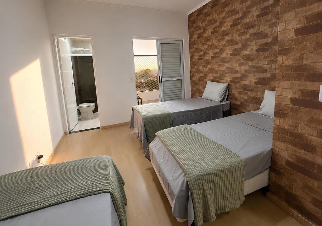 Vila Galvao Hostel | Hostel Aero Connect Guarulhos - Quartos individuais e compartilhados