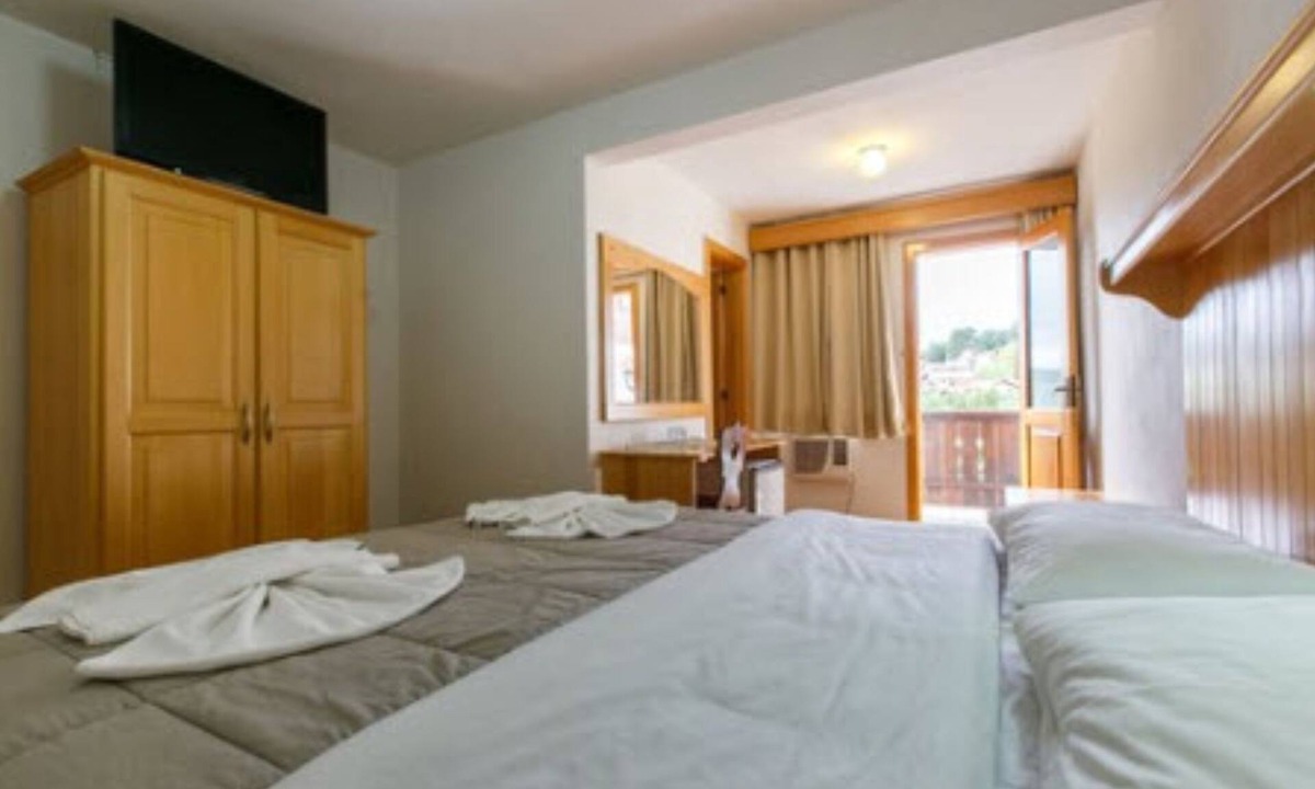 Treze Tilias Hotel | Hotel 13 Linden