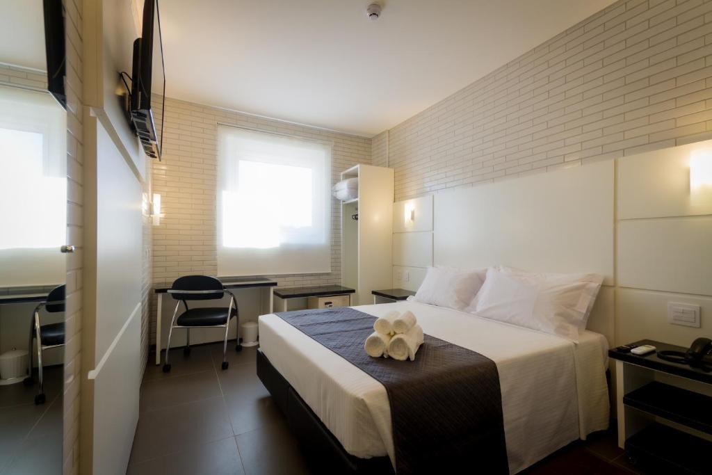Bigorrilho Hotel | Hotel Confiance Barigui