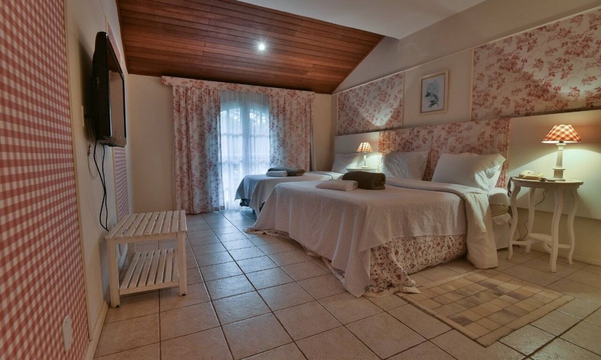 Andrade Costa Hotel | Hotel de Cavaru