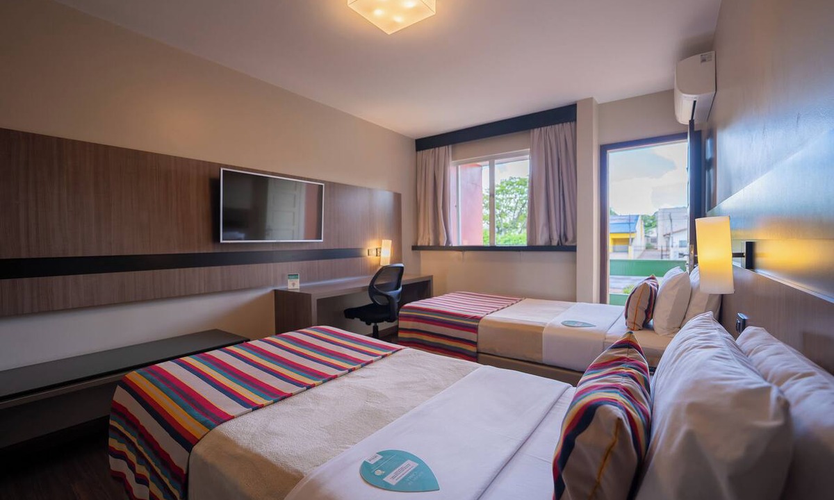 Guaira Hotel | Hotel Deville Express Guaíra