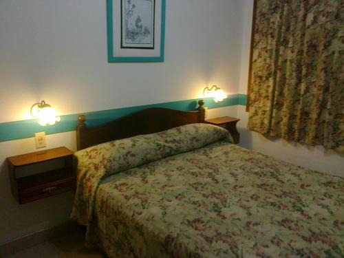 Tres Arroyos Hotel | Hotel Plaza Tres Arroyos