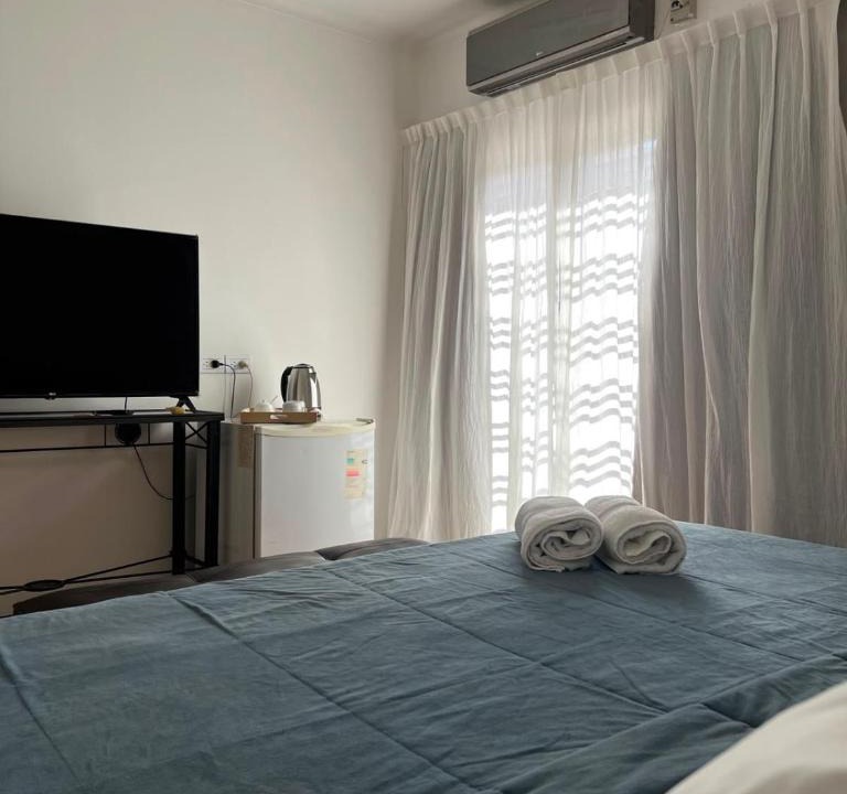 Historic Center Bed & Breakfast | Hotel Suites Express - Pasos de Aristides - Parking opcional