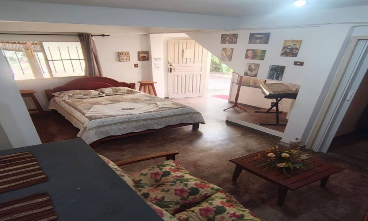 Rio das Flores House | House in the city center/3 beds/Garage/Netflix and Amazon Prime.