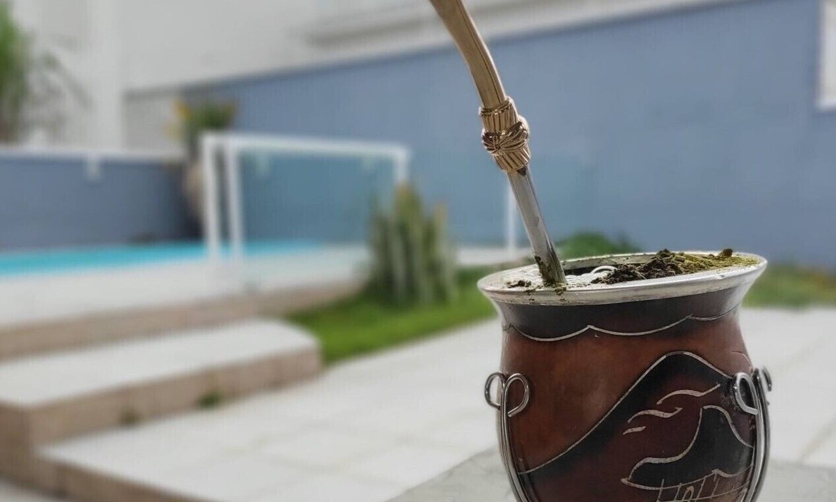 Penha House | House with pool and fireplace, 200 meters from the beach!