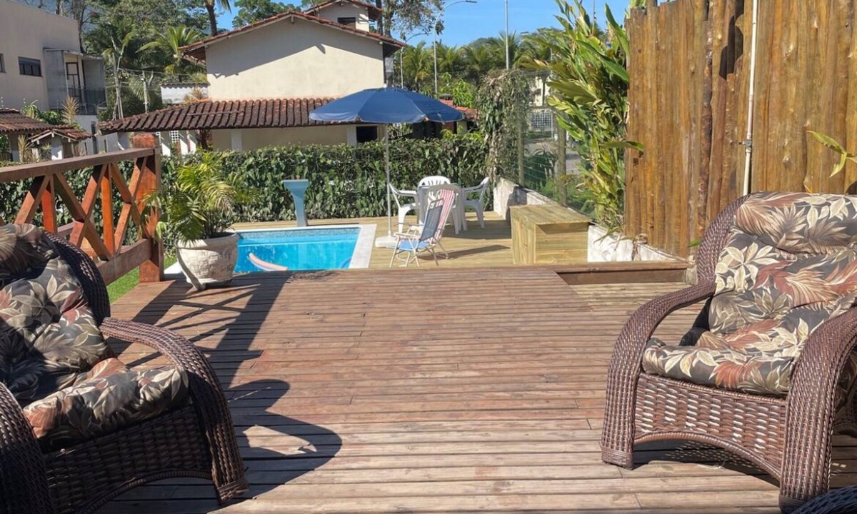 Centro Comercial House | House with pool in Ilhabela. Excellent location.