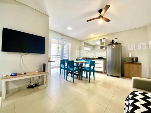 Umuarama Apartment | Jathy - Apt no Centro com Piscina e Varanda Gourmet