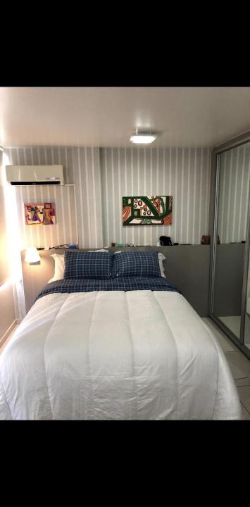 Barra Sul Apartment | Kitnet em prédio Beira Mar com Garagem, Wi-Fi e Tv a Cabo