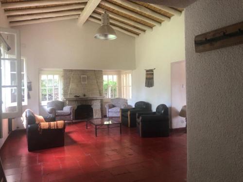 Chacras de Coria House | LA CASONA BROWN y VILLA CALMA