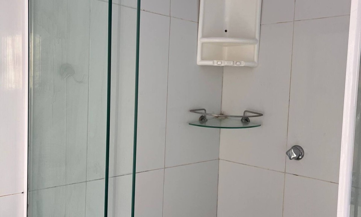 Joao Fernandes Apartment | Linda Casa em Ossos 100m da Praia!