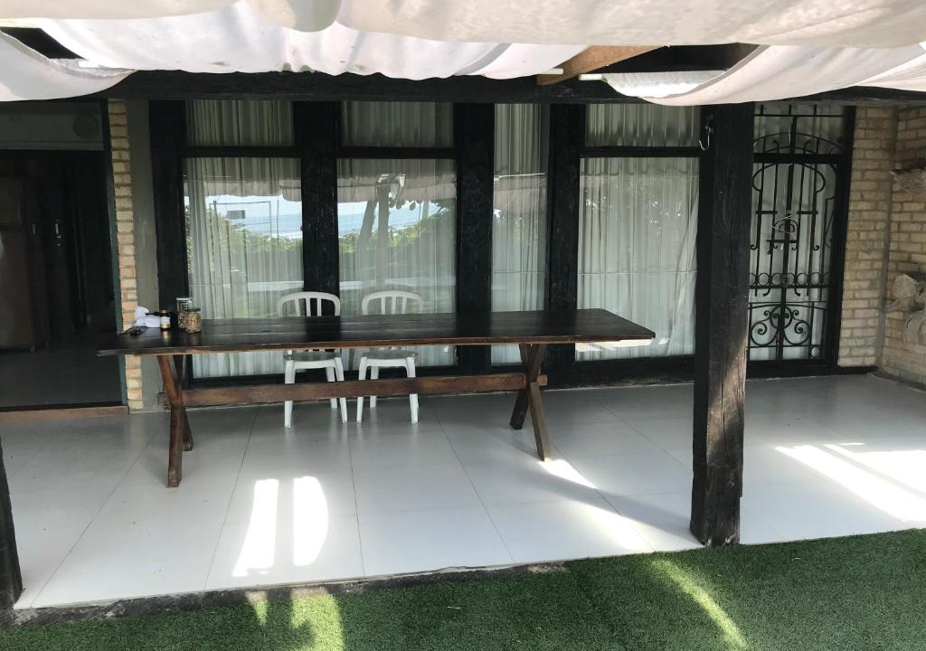 Itapema House | Linda Casa frente mar, pé na areia, Itapema SC, Ar, Wi-fi, Smart Tv