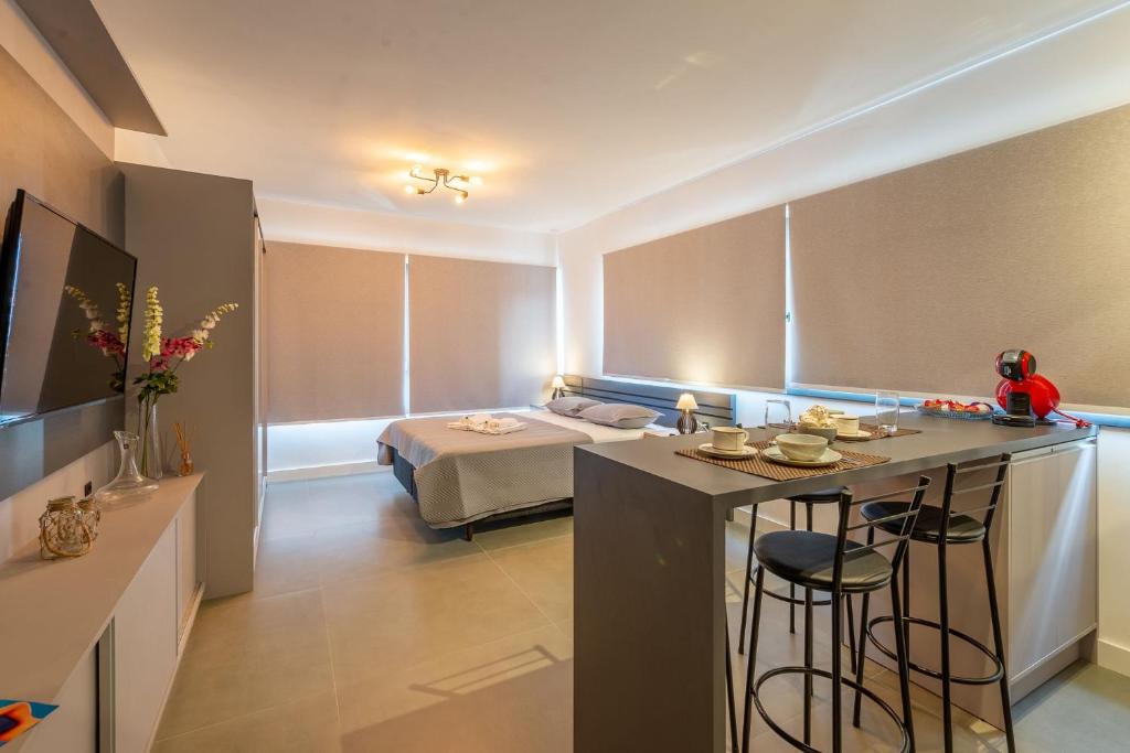 Petropolis Apartment | LIV - Apartment 907