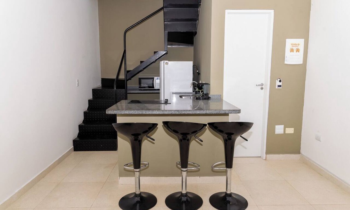 Jardim Itagua Apartment | Loft a 650m do Projeto Tamar | Wi-Fi e Smart Lock