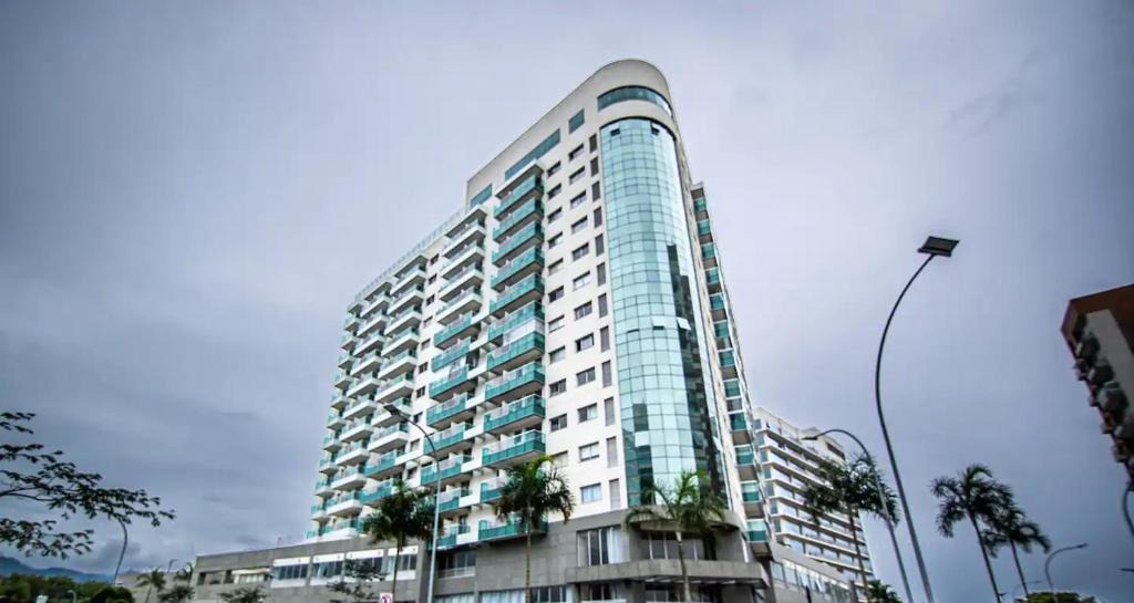 Jacarepagua Apartment | Loft em prédio sofisticado