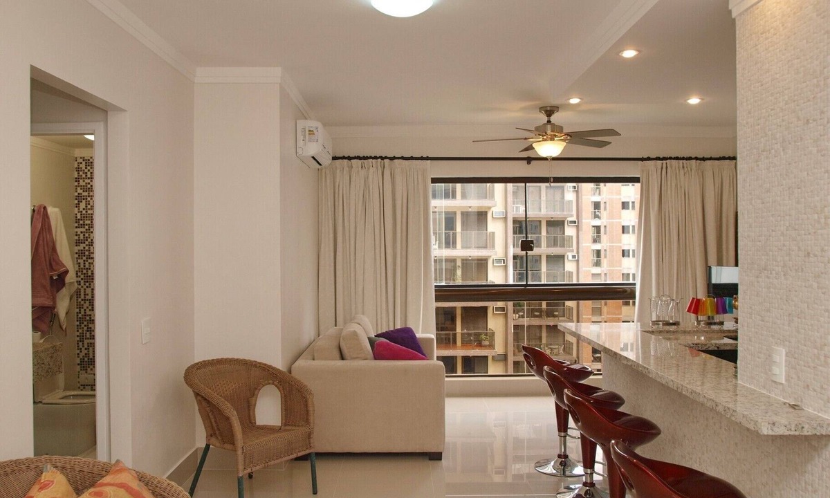 Barra Funda Apartment | Luxury Beach Condominium -