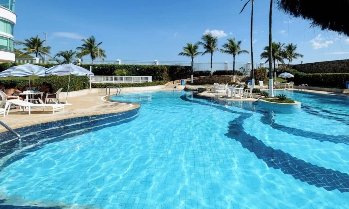 Recreio dos Bandeirantes Condo | Luxury beachfront apartment